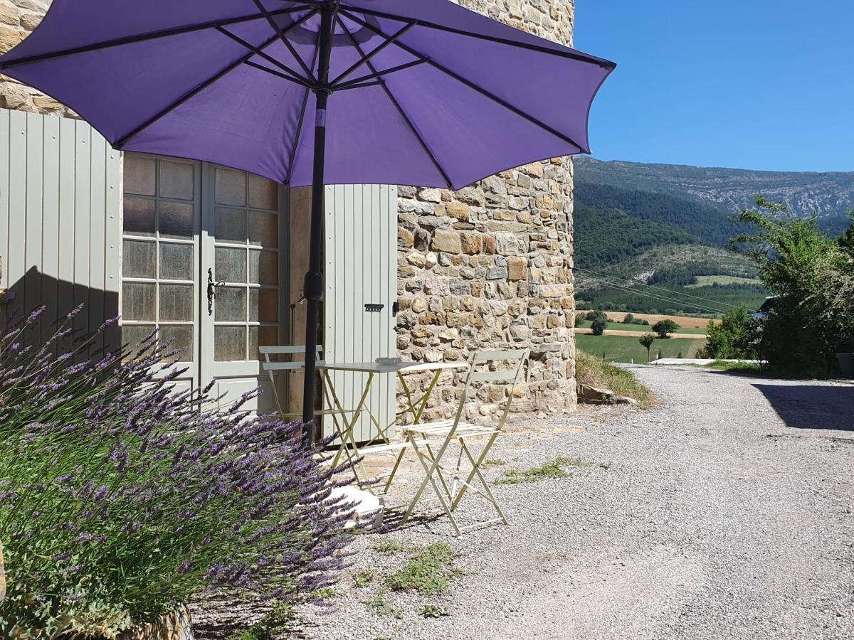 La Chambre D'Hotes Du Cladan LʼÉpine Kültér fotó